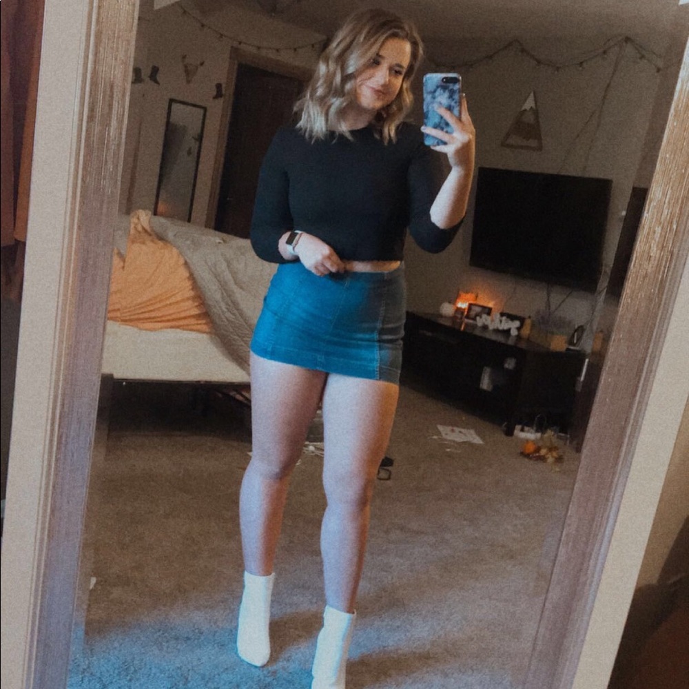 Meet your Posher, Elizabeth